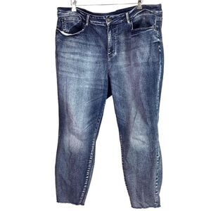 Judy Blue Jeans Women 22W Blue Shelley High Rise Relax Stretch Raw Hem Distress